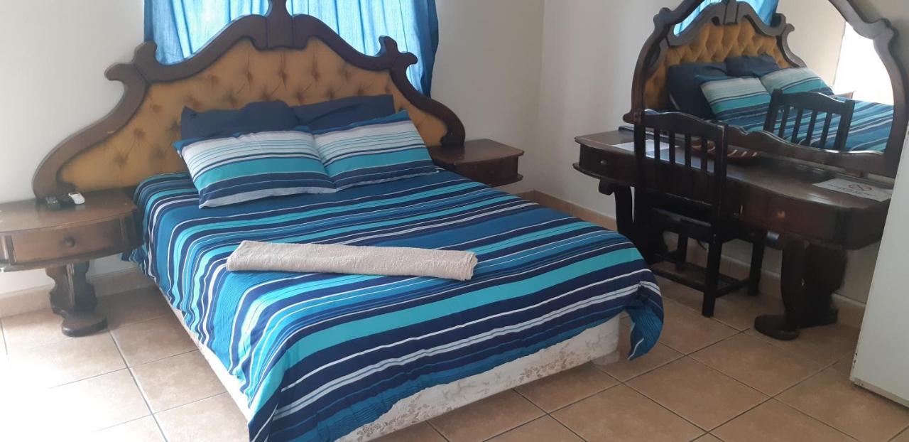 African Sky Guesthouse Windhoek Exterior photo